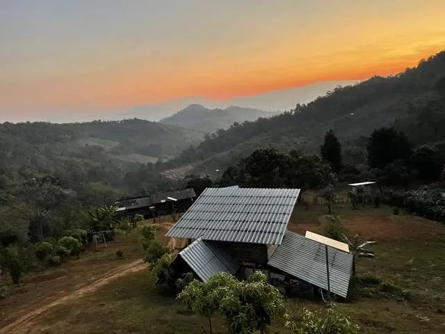 the amazing sunrise at 6 am during our hill tribe trekking Chiang Mai experience