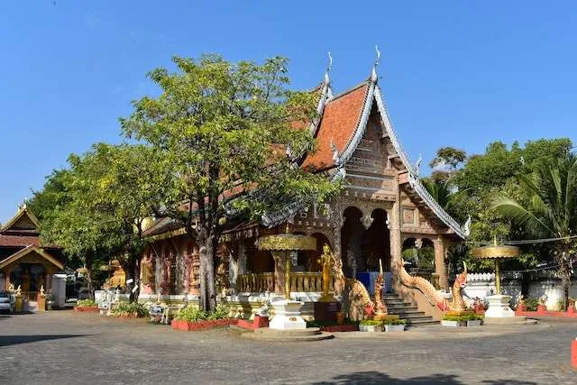 Living as a Digital Nomad in Chiang Mai: The ULTIMATE Guide -